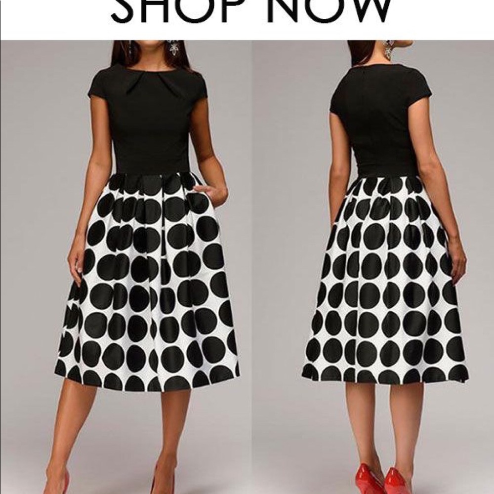 Apostrophe pocket dot skirt 14 SALE! tODAY!